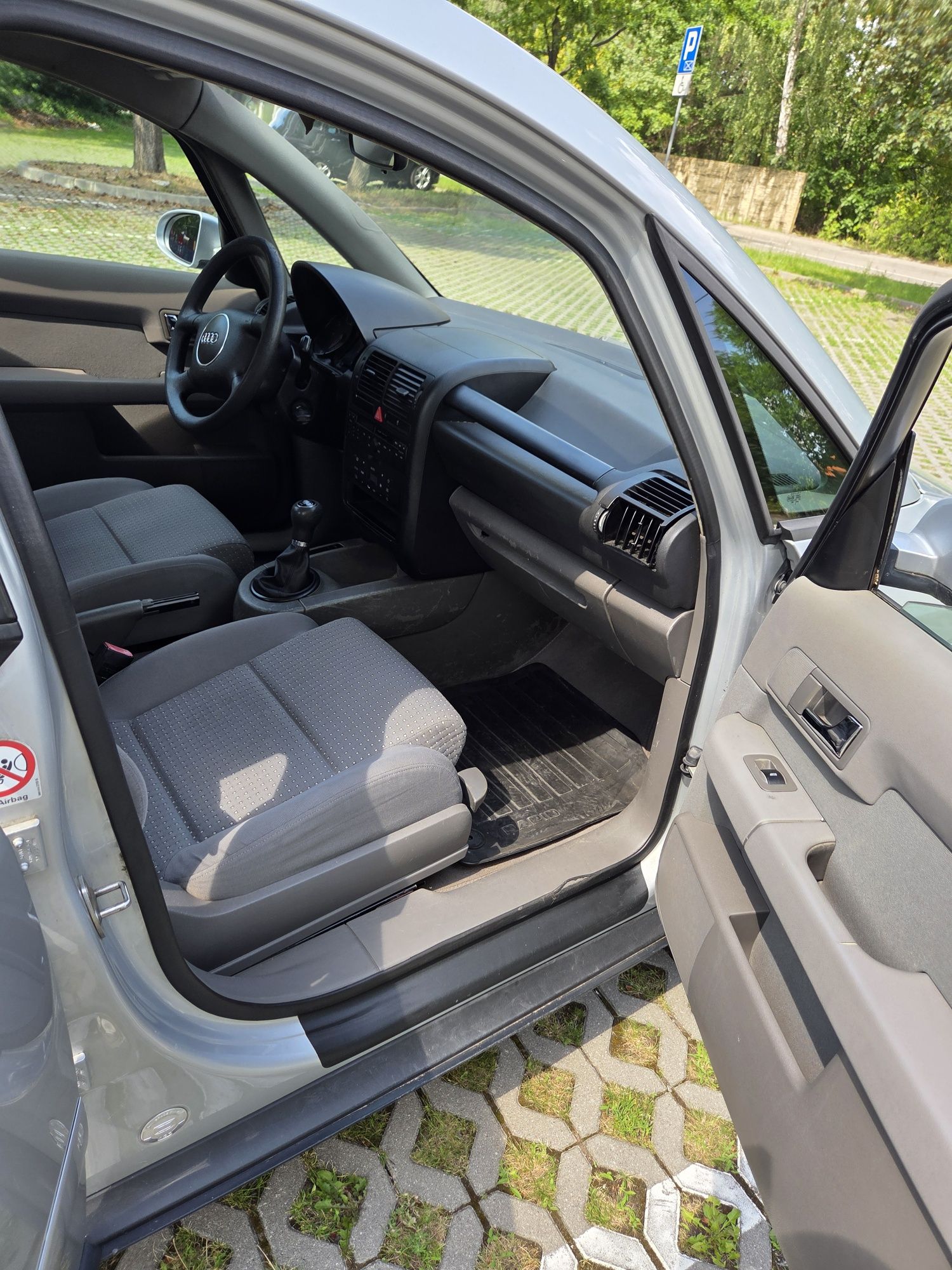 AUDI A2 2000r 1,4 benzyna
