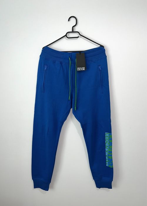 Spodnie Versace sportowe . Rozm M . Original