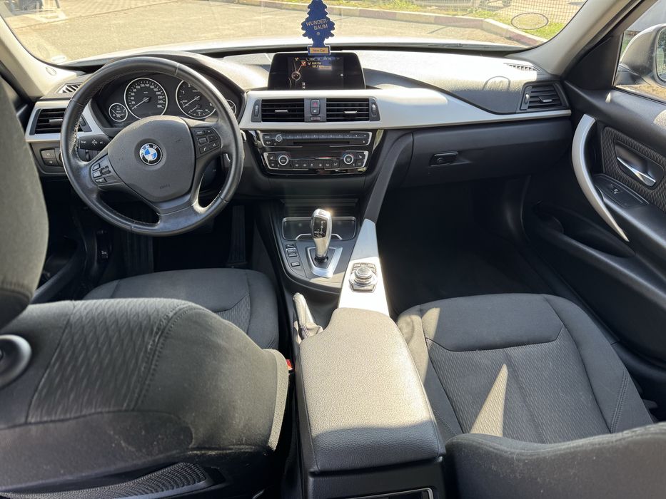 Срочно продаю BMW 320 D