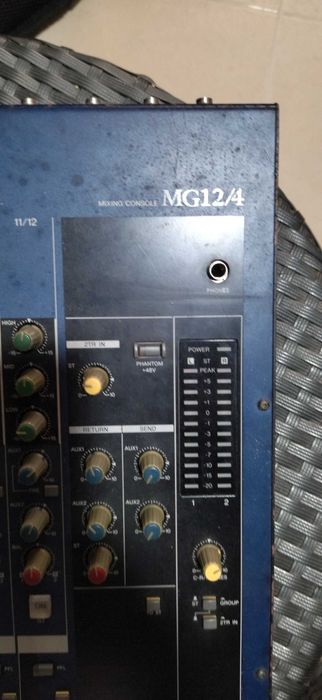 Mesa de som Yamaha