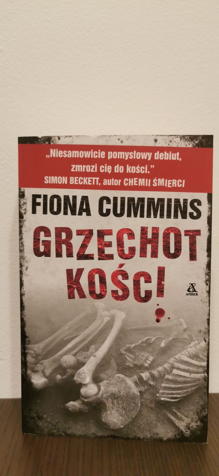 Fiona Cummins Grzechot Kości