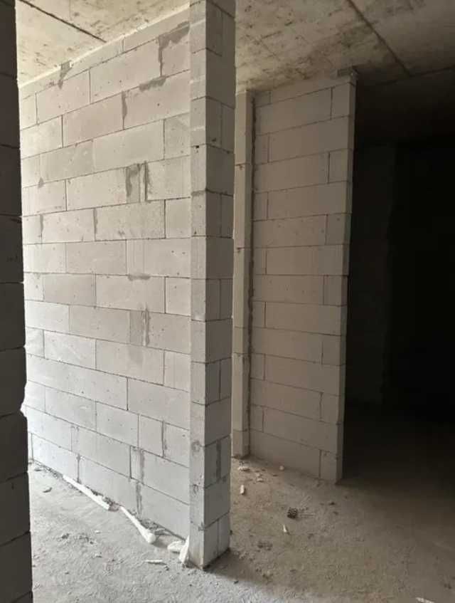 Продаж 2 кім квартири 520$ м кв