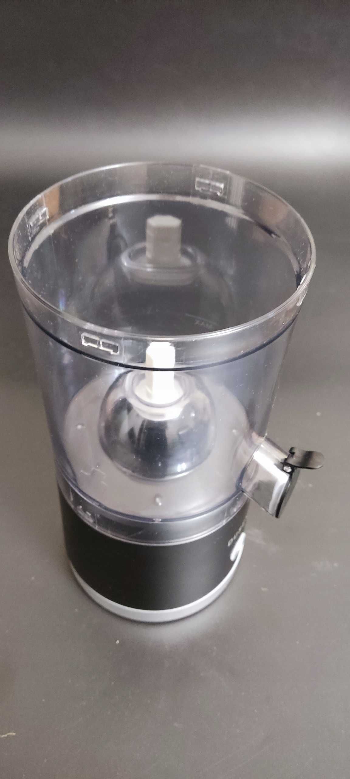 Elektryczna wyciskarka DUSENHO 45W USB-C czarna używana