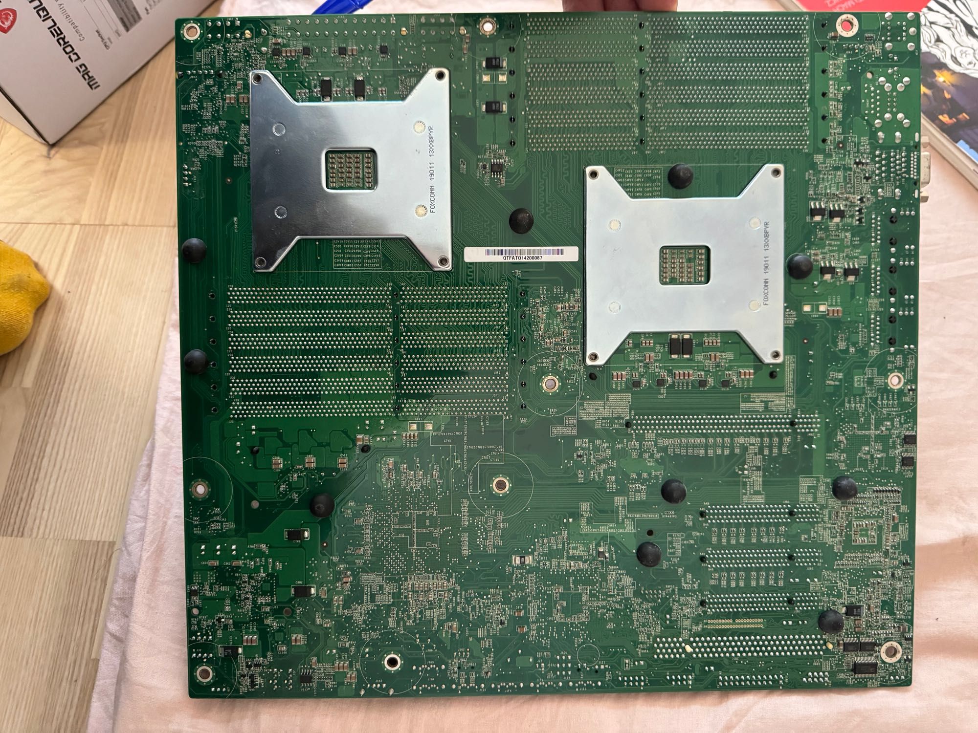 Płyta główna serwera do socket Intel 1366