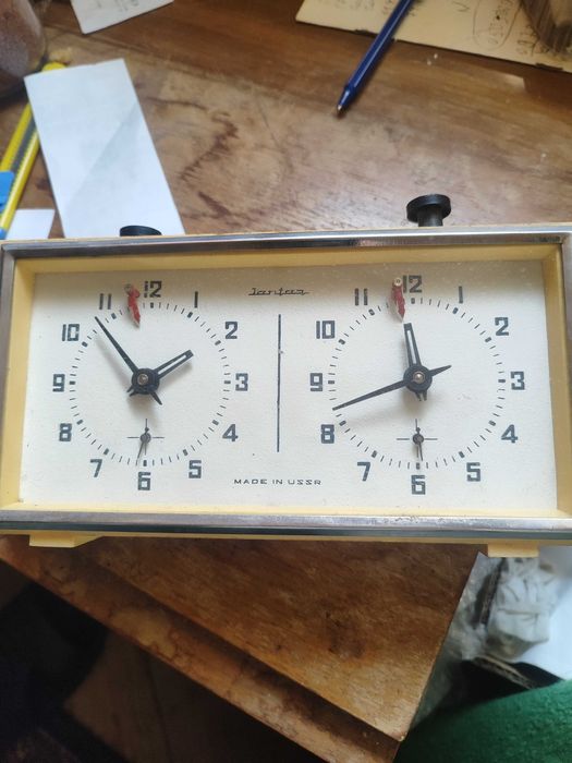 Шахматные часы "Янтарь"