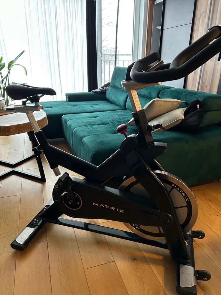 Rower spinningowy matrix V series