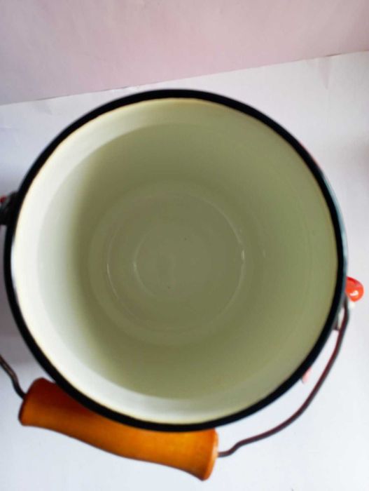 Бидончик горошек, бутыль в обмотке