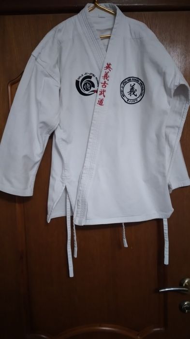 Кімоно для рукопашного бою, карате та айкідо ріст 160