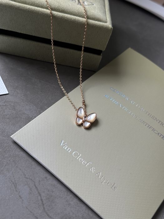 Підвіска метелик Van Cleef & Arpels Pendant Two Butterfly