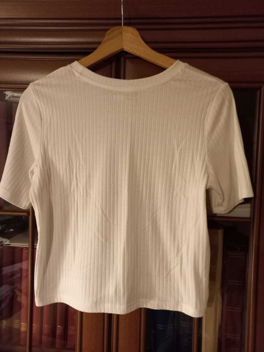 T-Shirt Cropp rozm. M