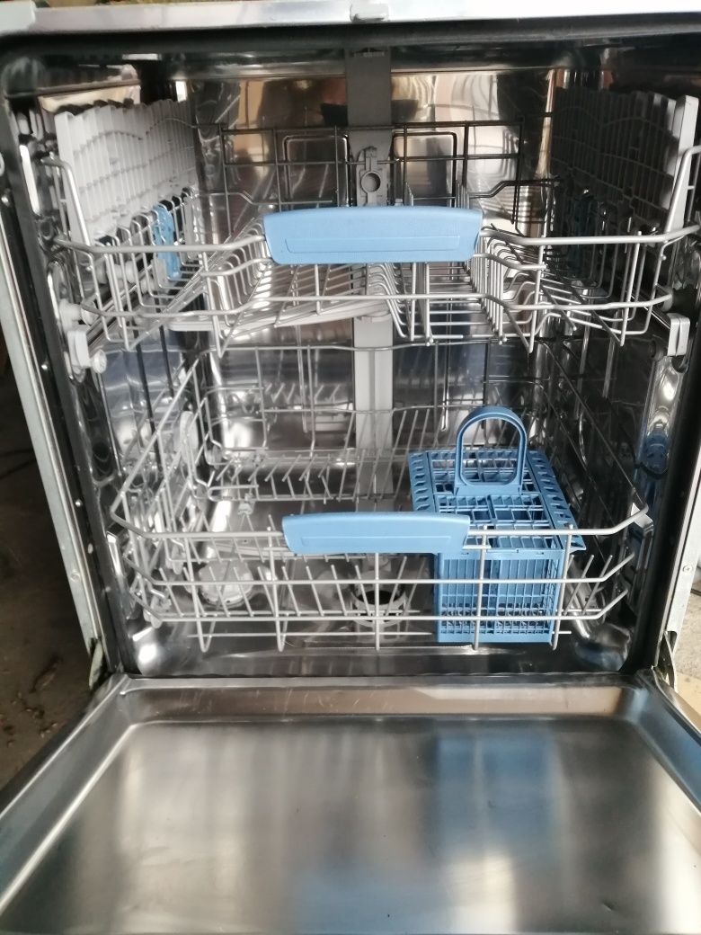 Zmywarka Indesit do zabudowy 60cm