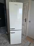 Lodówka Amica retro vintage kremowa 181 cm