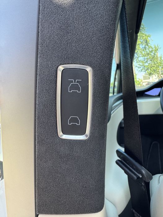 Tesla Mobel X 2024 рік, продаж авто