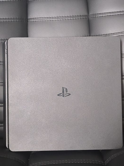 Sony PlayStation 4 slim 1tb