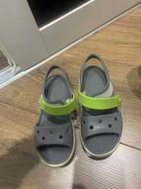 Продам сандали crocs