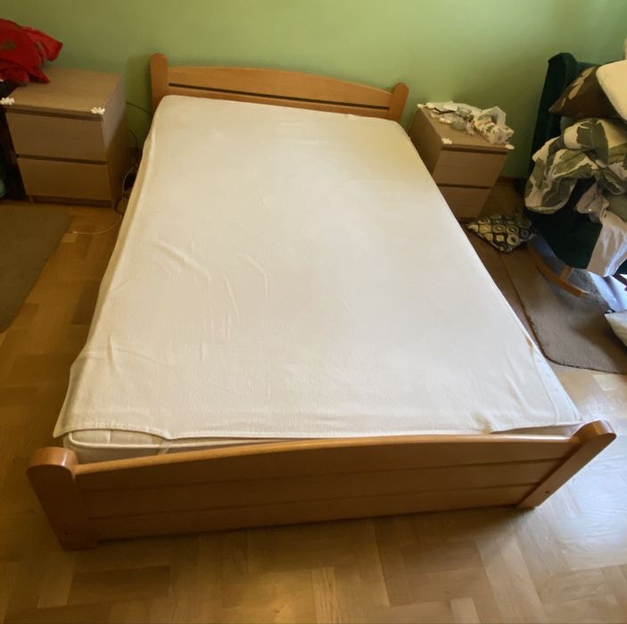 Łóżko drewniane 140x200 cm