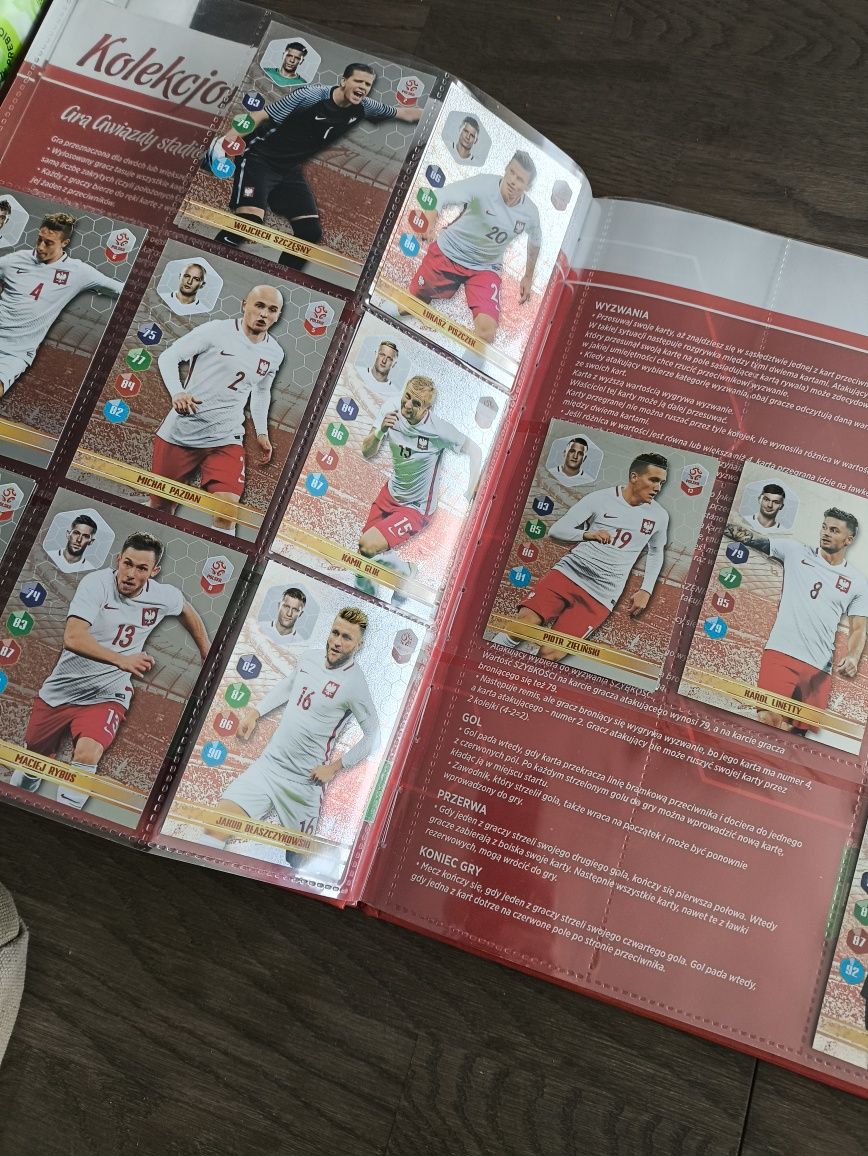 Album Polska piłka nożna 2018, naklejki , karty