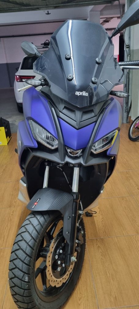 Aprilia sr gt 125cc