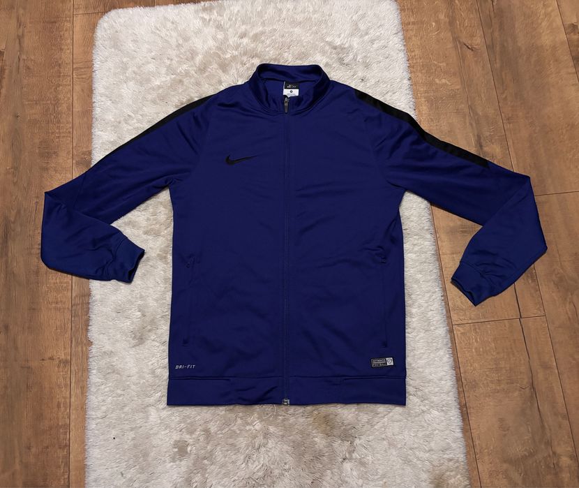 Granatowa bluza dresowa rozpinana  Nike