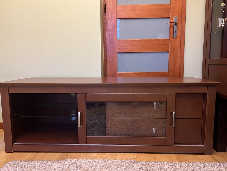 Komoda RTV z dwoma szufladami i półką zamykaną