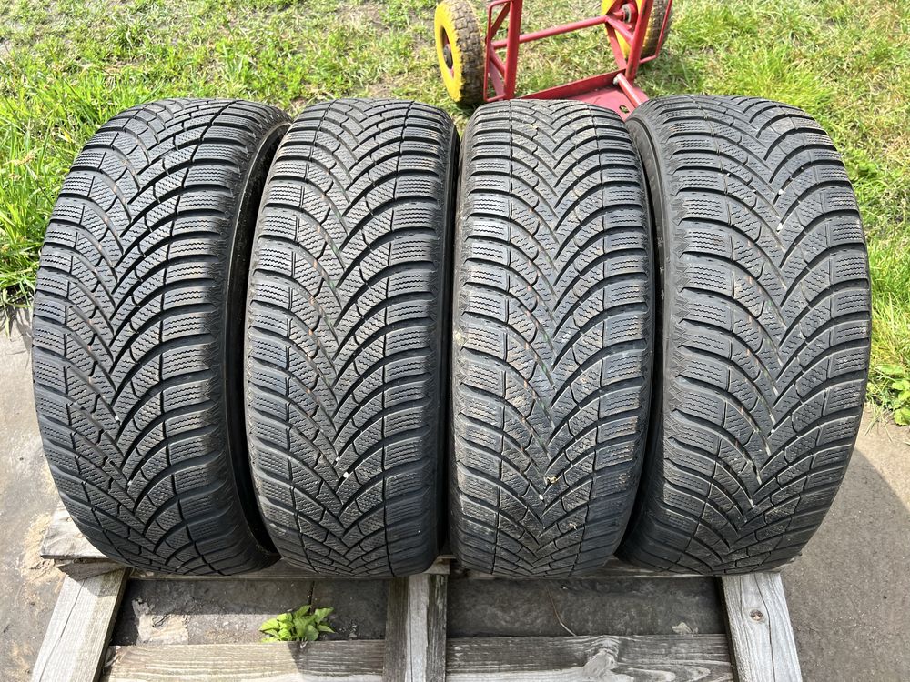 4xopona zimowa SEMPERIT w rozmiarze 205/55 R16