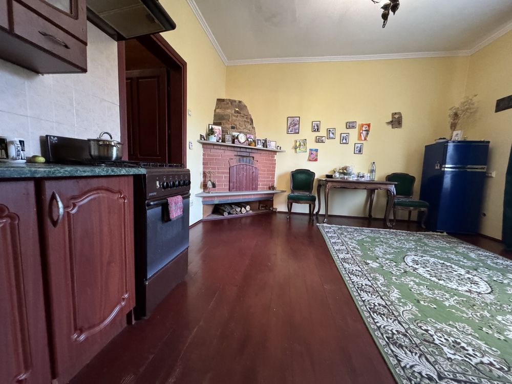 Продаж 2кім квартири з каміном м.Теребовля
