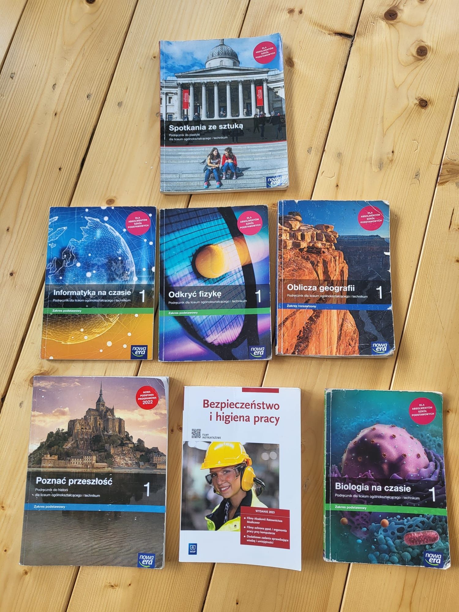Książki do pierwszej klasy Technikum Logistycznego