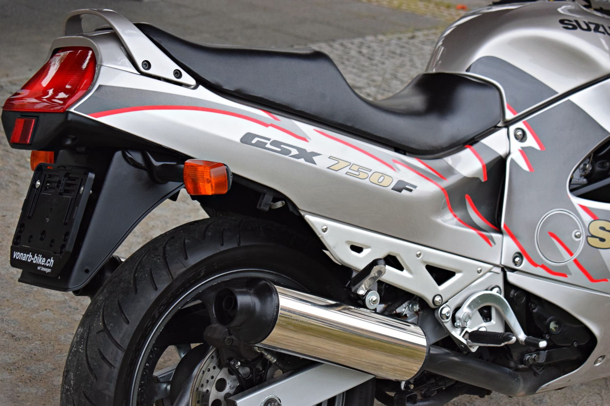 SUZUKI GSX750F GSXF  W Oryginale JEDYNY TAKI 10/10 Wzorowy Stan ! 600
