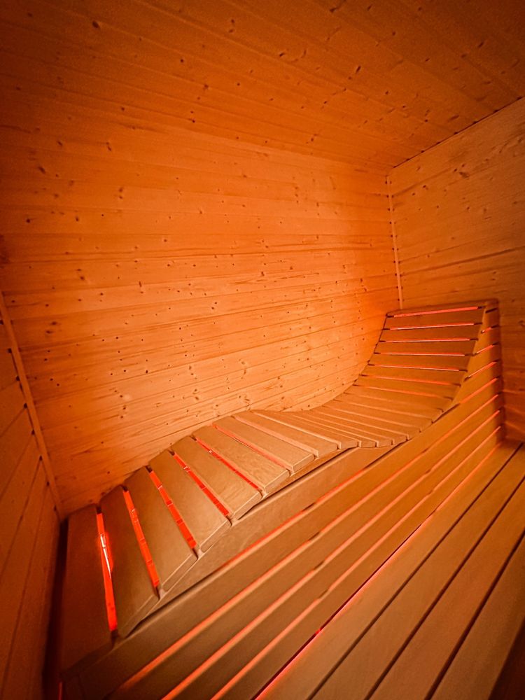 Sauna ogrodowa z pomieszczeniem do relaksu