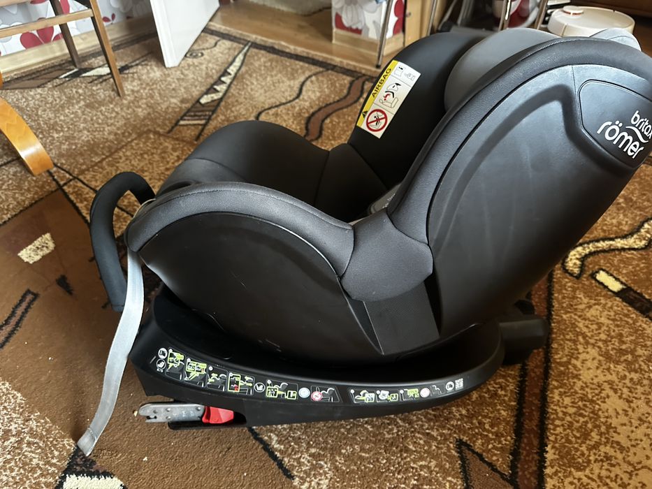 Fotelik samochodowy Britax-Romer wiek dziecka  1-4