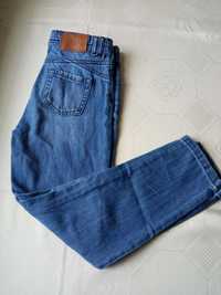 Outfit dziecięce spodnie jeans z dziurami r 128