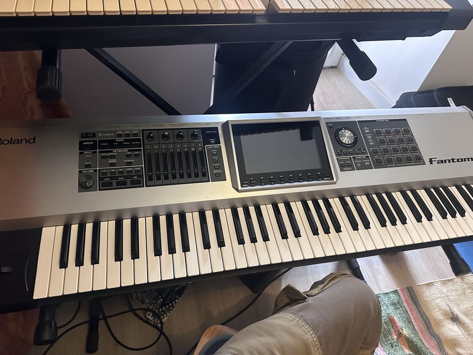 Roland Fantom G7