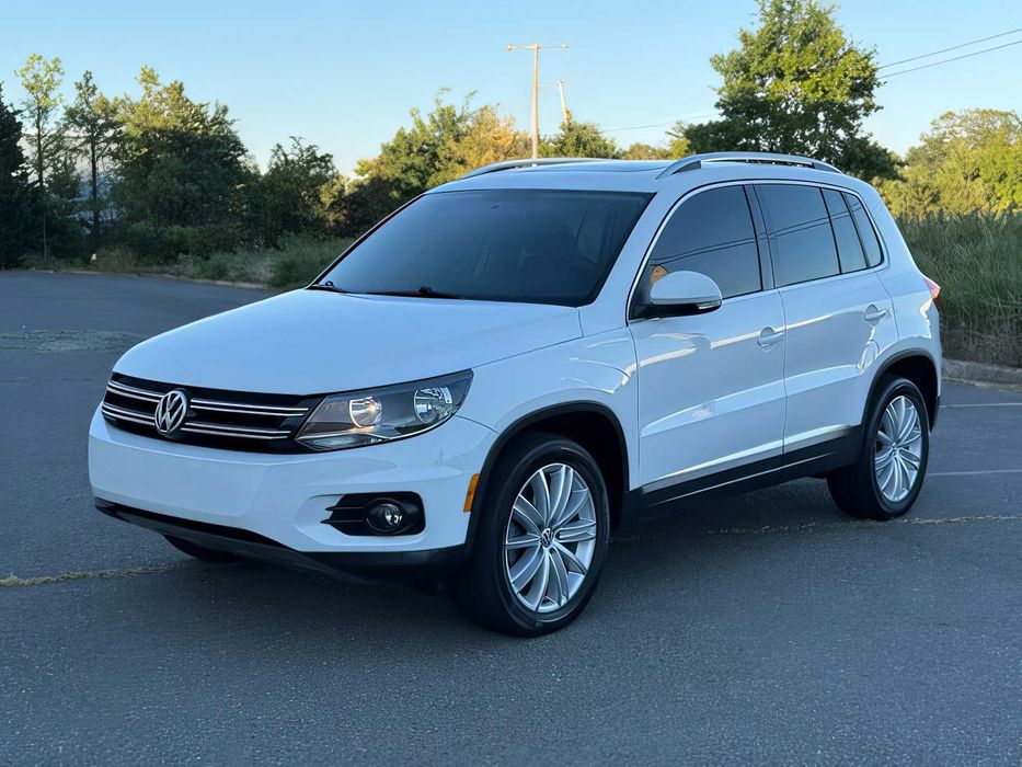 Volkswagen Tiguan      2015
