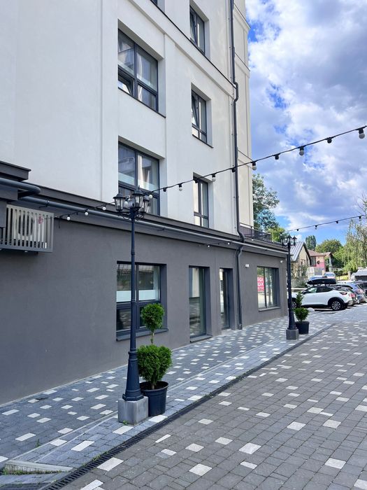 Продаж/Оренда комерційного приміщення в центрі Трускавця (Срібний Дім)