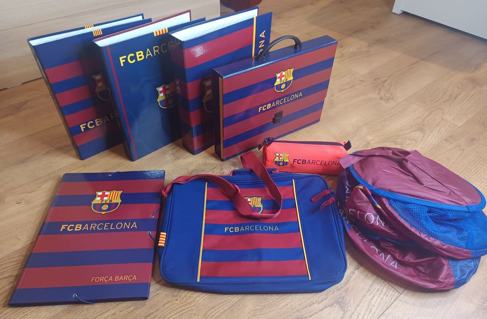 Fanowski zestaw na dokumenty FC Barcelona, format A4