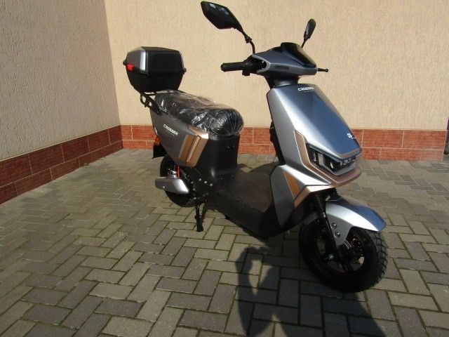 Електро скутер CROSSER CR-12 акция