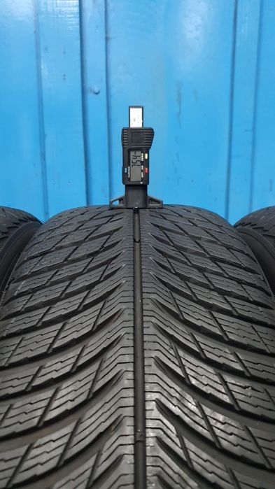 4 x 235/50 R19 Opony zimowe Michelin ! Zapraszam