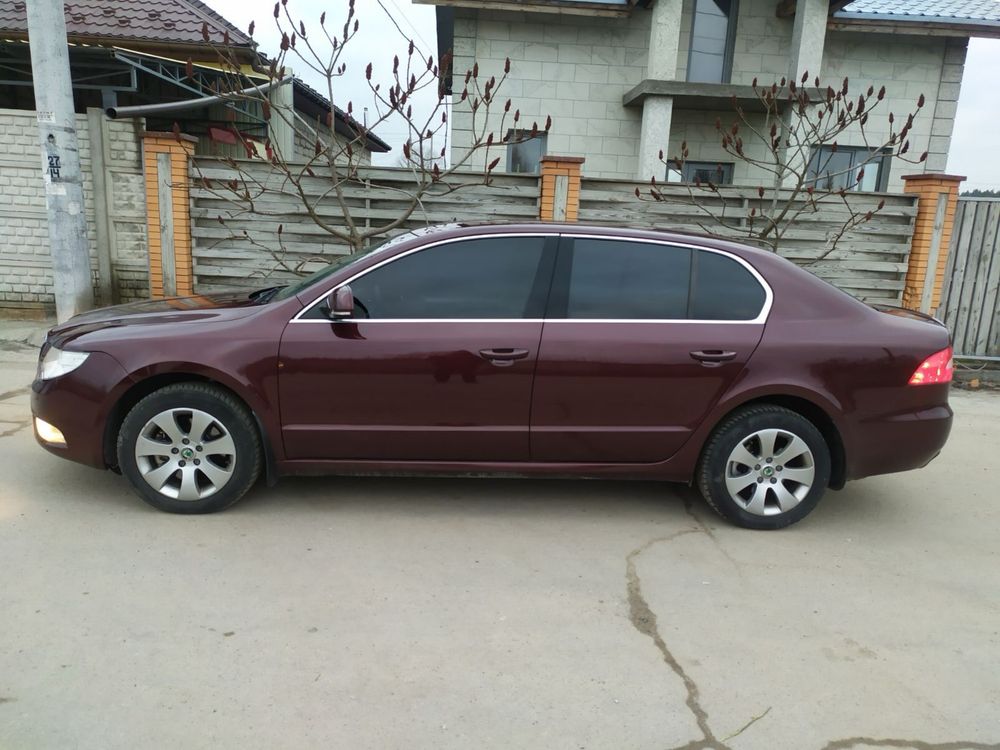 Продається авто  Skoda Superb 1.8 TSi АКПП