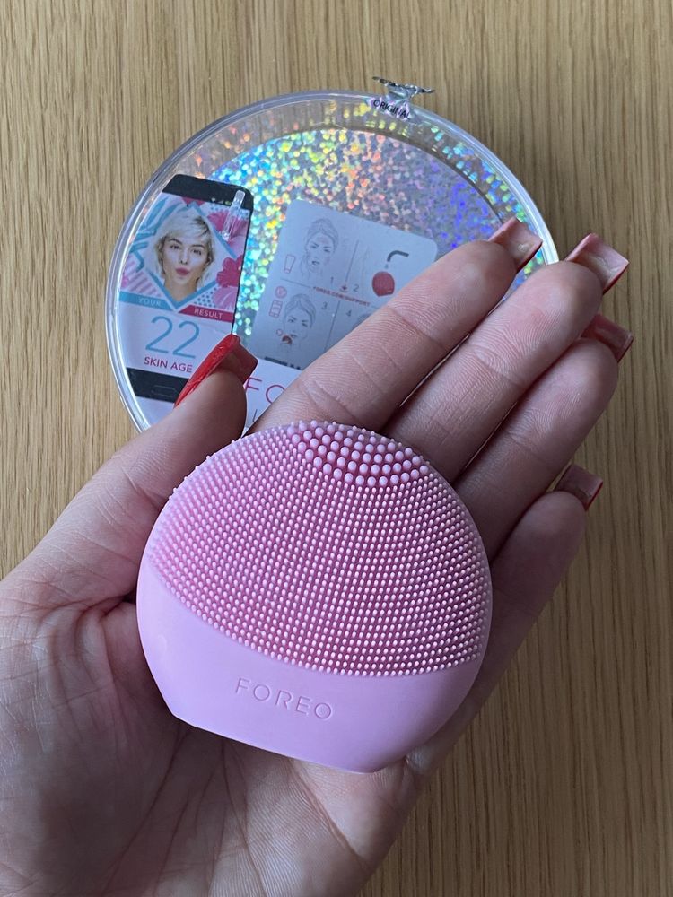 Szczoteczka soniczna Foreo Luna Fofo różowa Pearl Pink