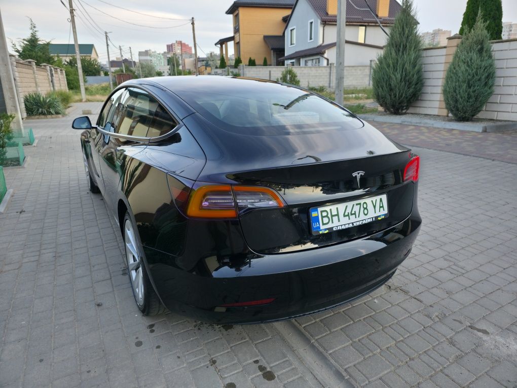 Продам Tesla model 3 2022 lfp