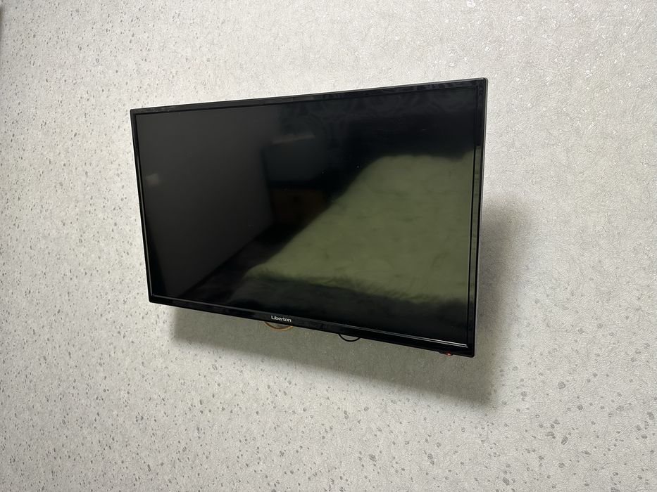 Продам телевизор Liberton 32 дианональ )
