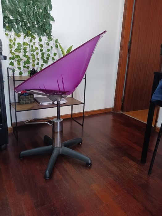 Vendo lavatorio e cadeira cabeleireiro.