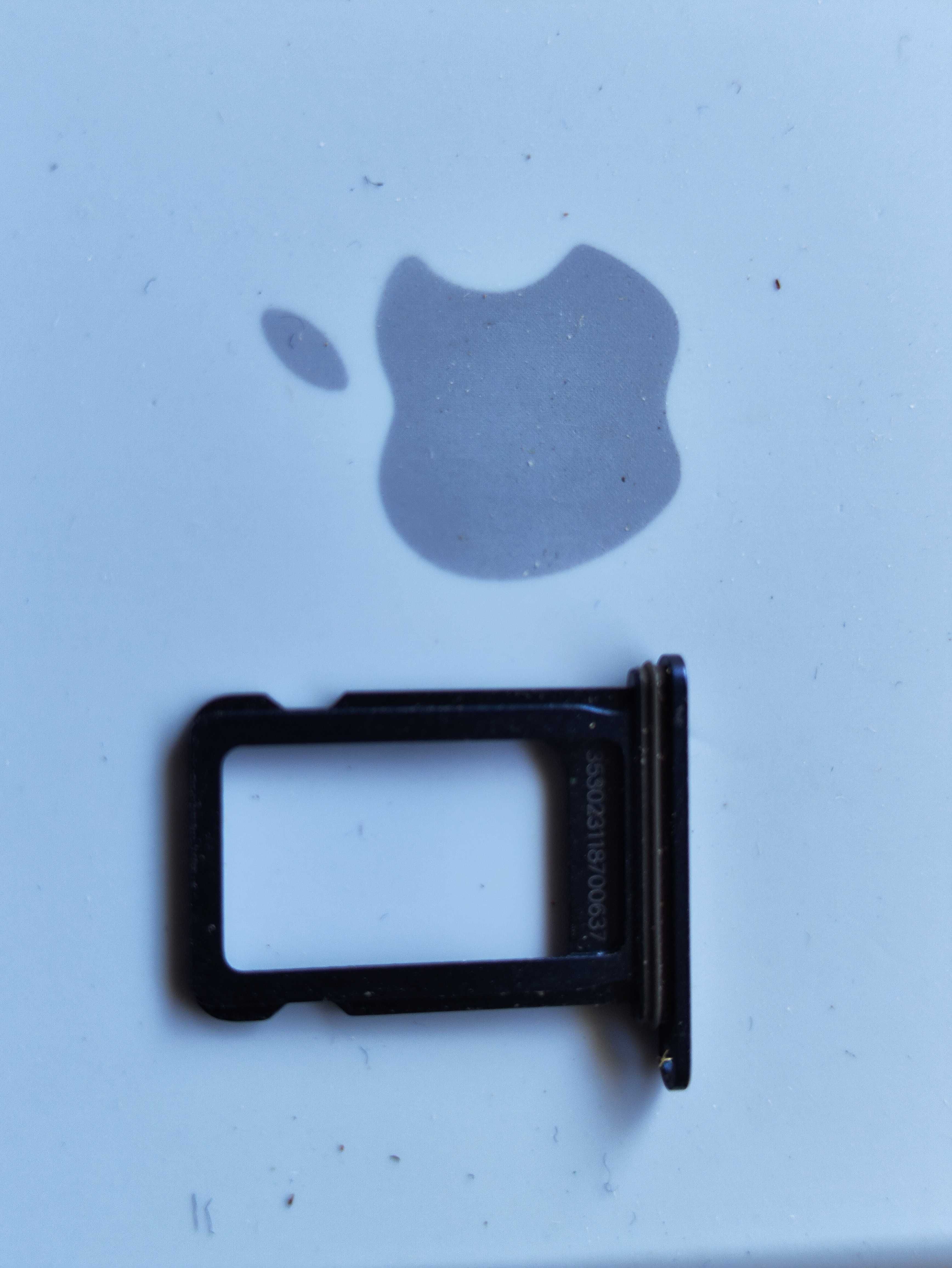 Iphone 12 mini  идеальный внешний вид не включается