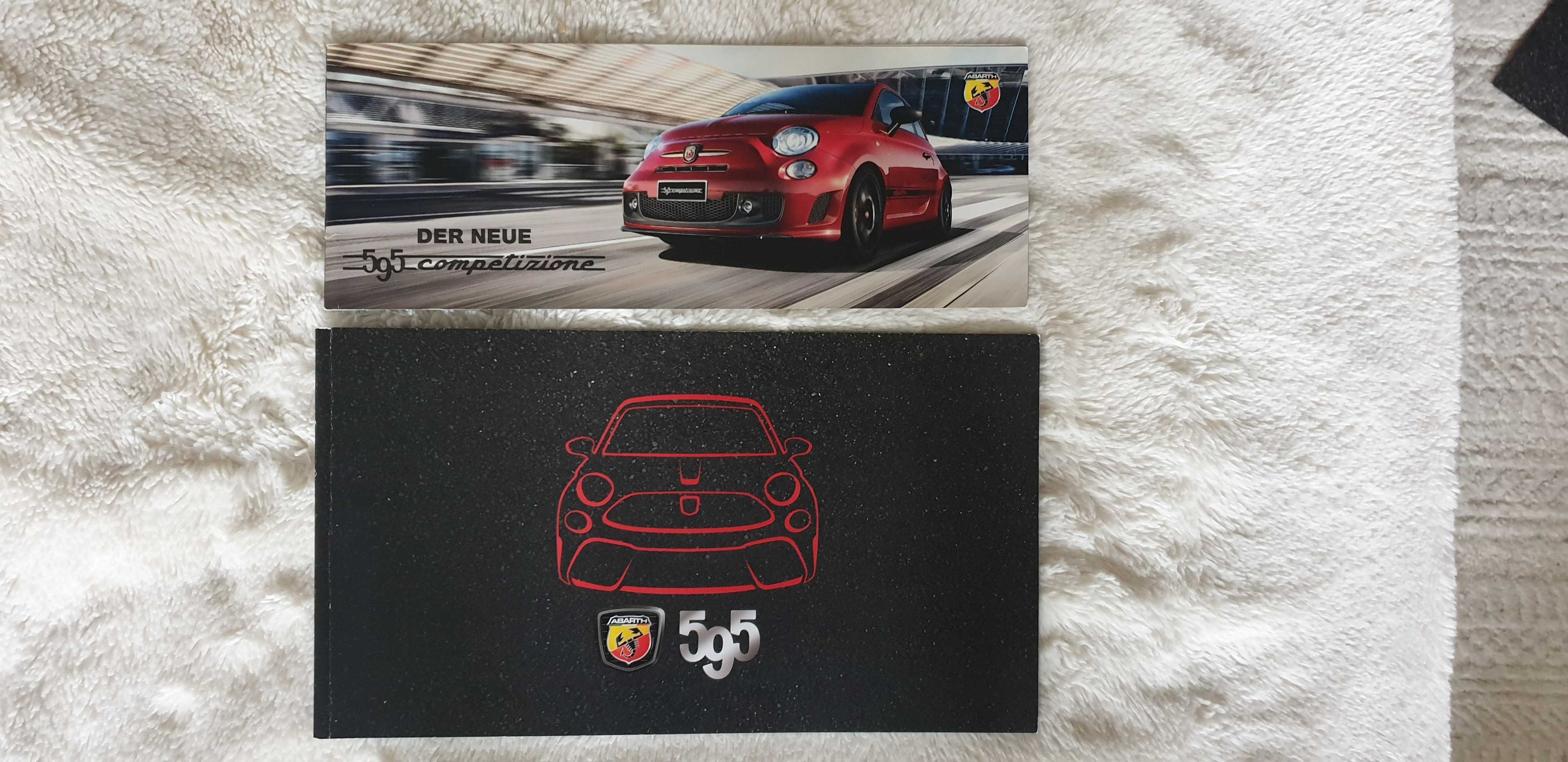 Prospekt Abarth 595 i 595 Competizione  na innej Toyota Supra.