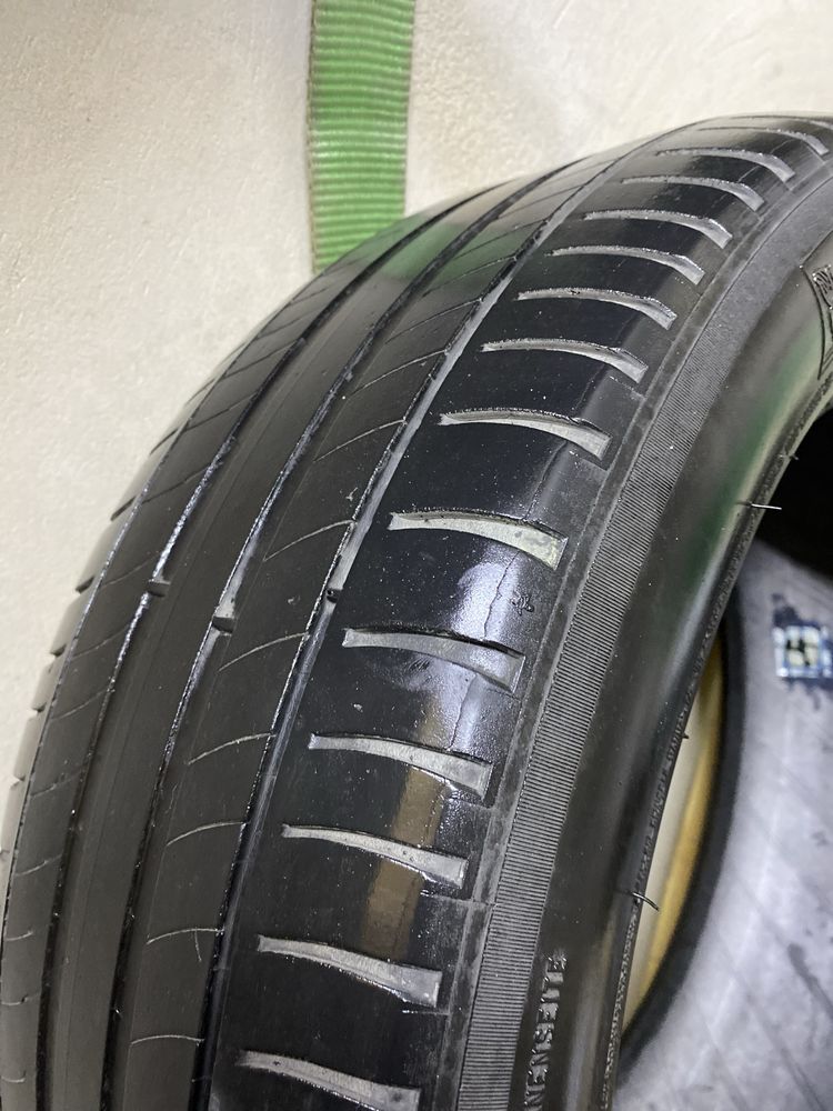 MISHELIN 215/55 R17 літо