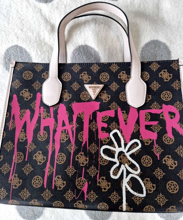 Guess torebka graffiti by Banksy