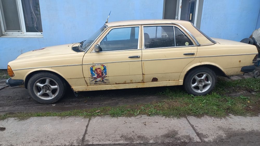 Продам мерседес 123