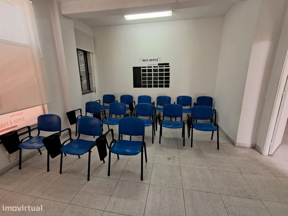 Espaço Comercial em Almeirim