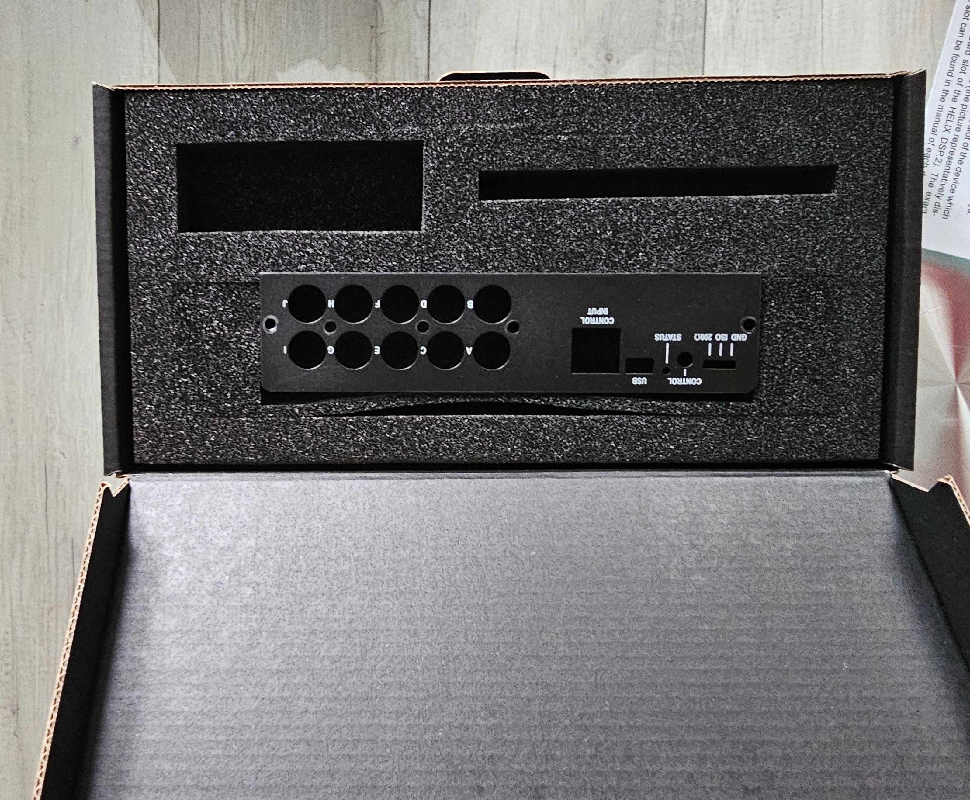 Procesor Helix DSP PRO MK2 plus RUX oraz karta HEC Optical IN