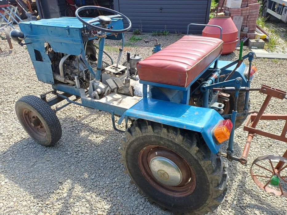 Traktor traktorek ciągnik sam diesel es